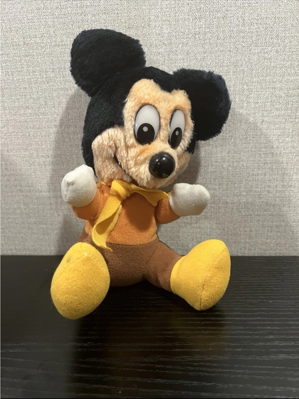 Vintage 1980 Disney "Mickey's Christmas Carol " Plush Toy 7"